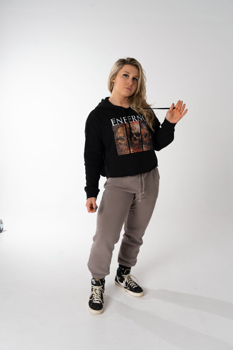 Model wearing The Enferno's Core Crop Hoodie in Black.